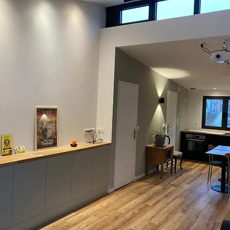Casa de hóspedes Atelier Du 6